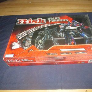 RISK Transformers : Cybertron Battle Edition Board Game (complete)